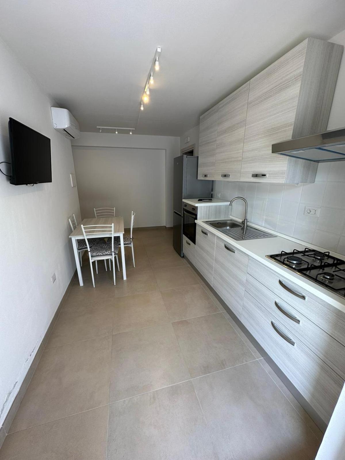 Citrarium B&B - Apartaments Четраро Стая снимка